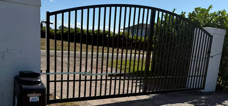 Driveway Fence Repair Tamarac
